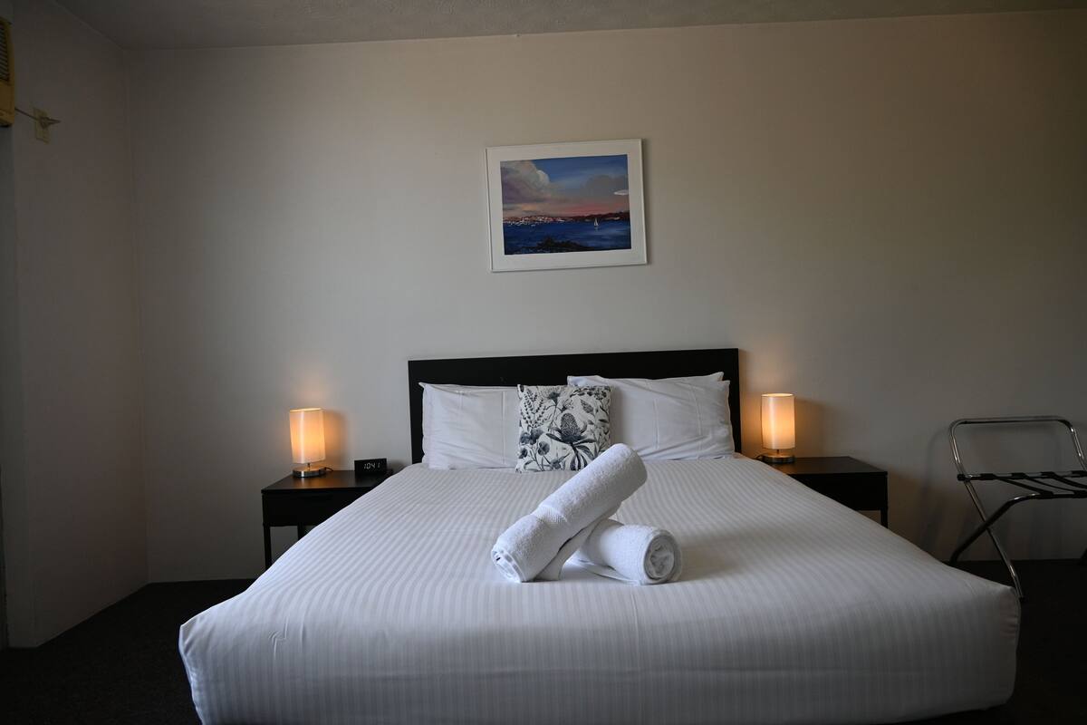 standard room, non smoking (standard double) | soundproofing, free wifi, bed sheets