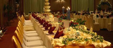 Indoor wedding