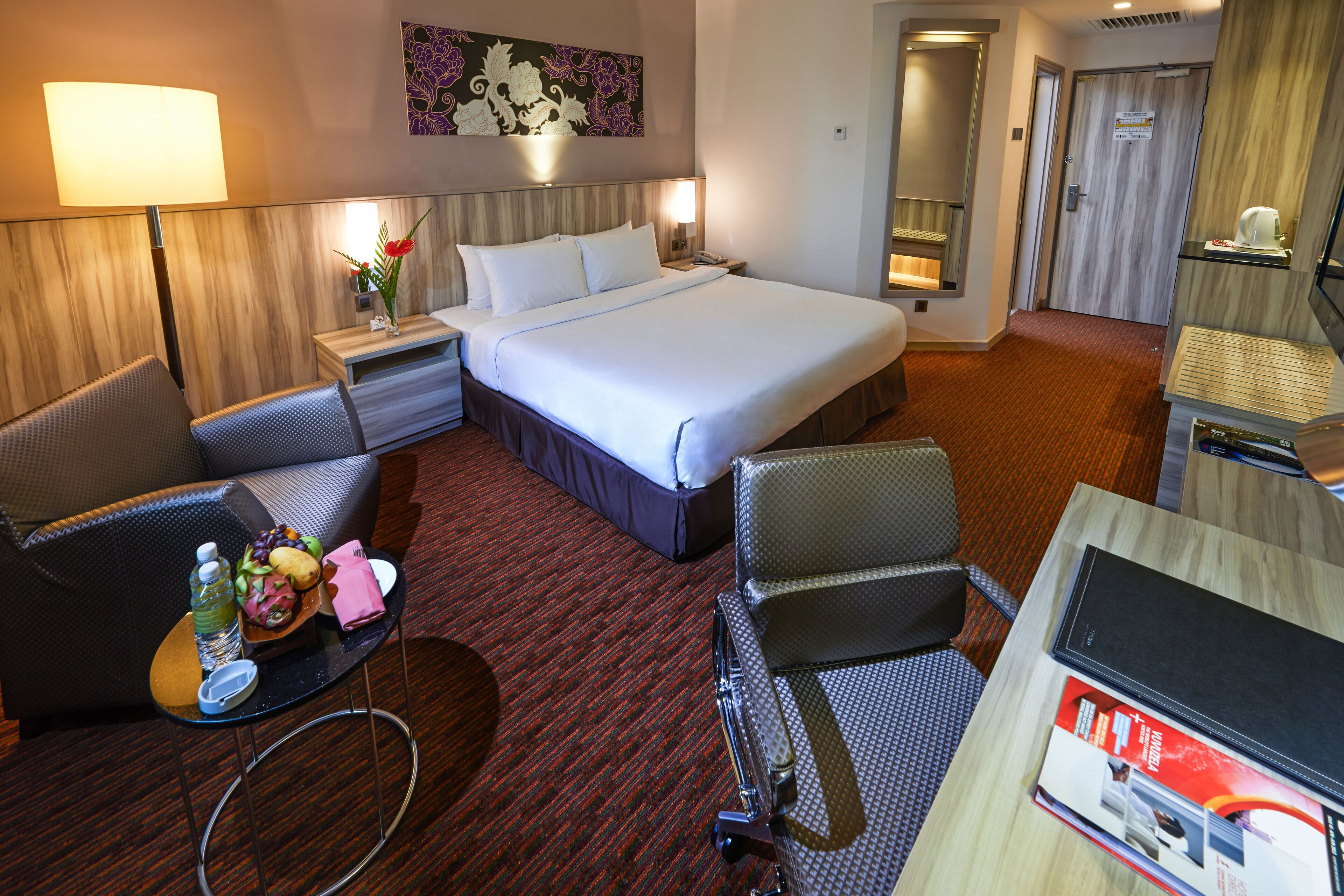 in-room safe, desk, iron/ironing board, free wifi