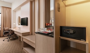 Premier King Room | In-room safe, desk, iron/ironing board, free WiFi - Sunway Hotel Seberang Jaya (Seberang Jaya)