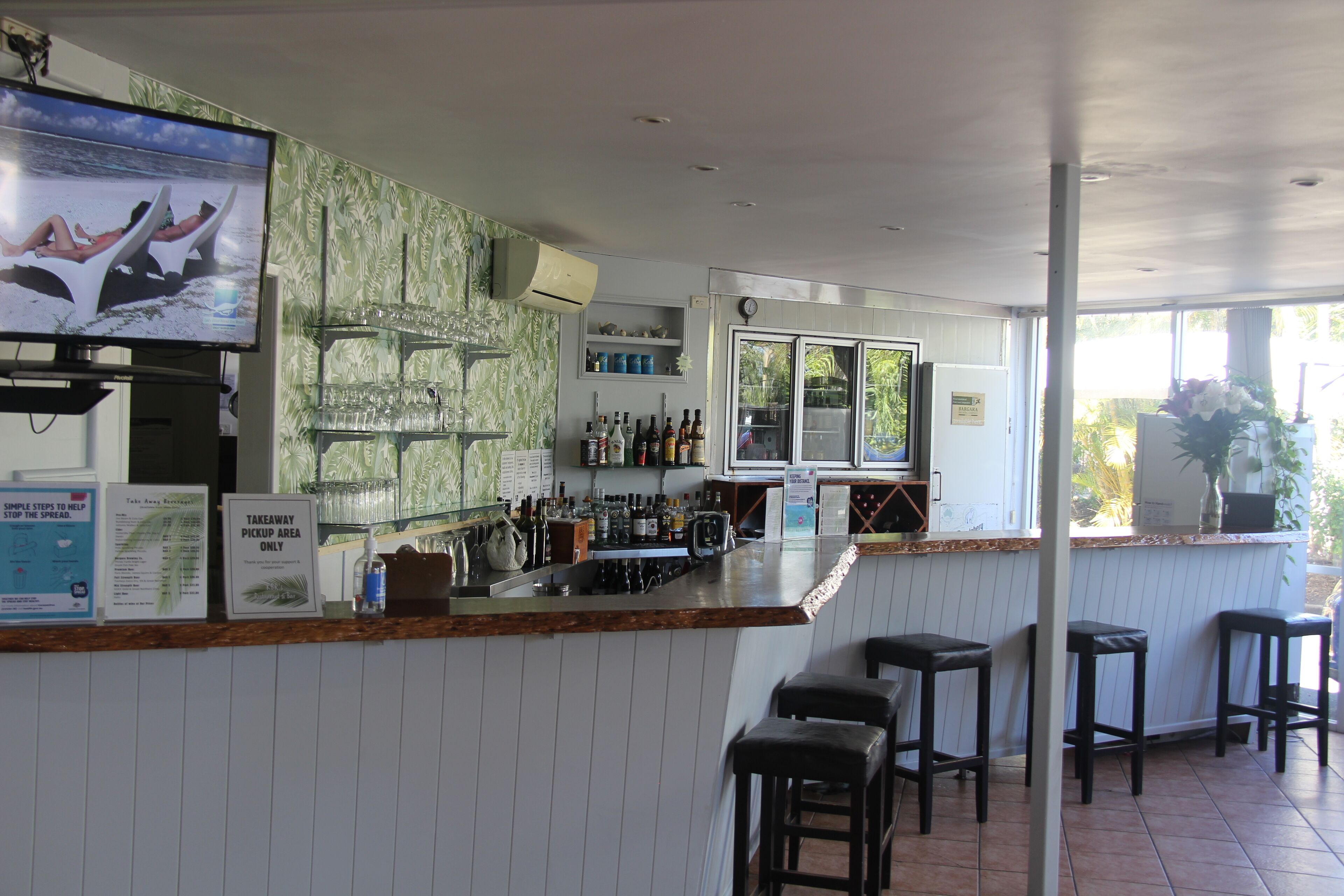 Kellys Beach Resort — image 16