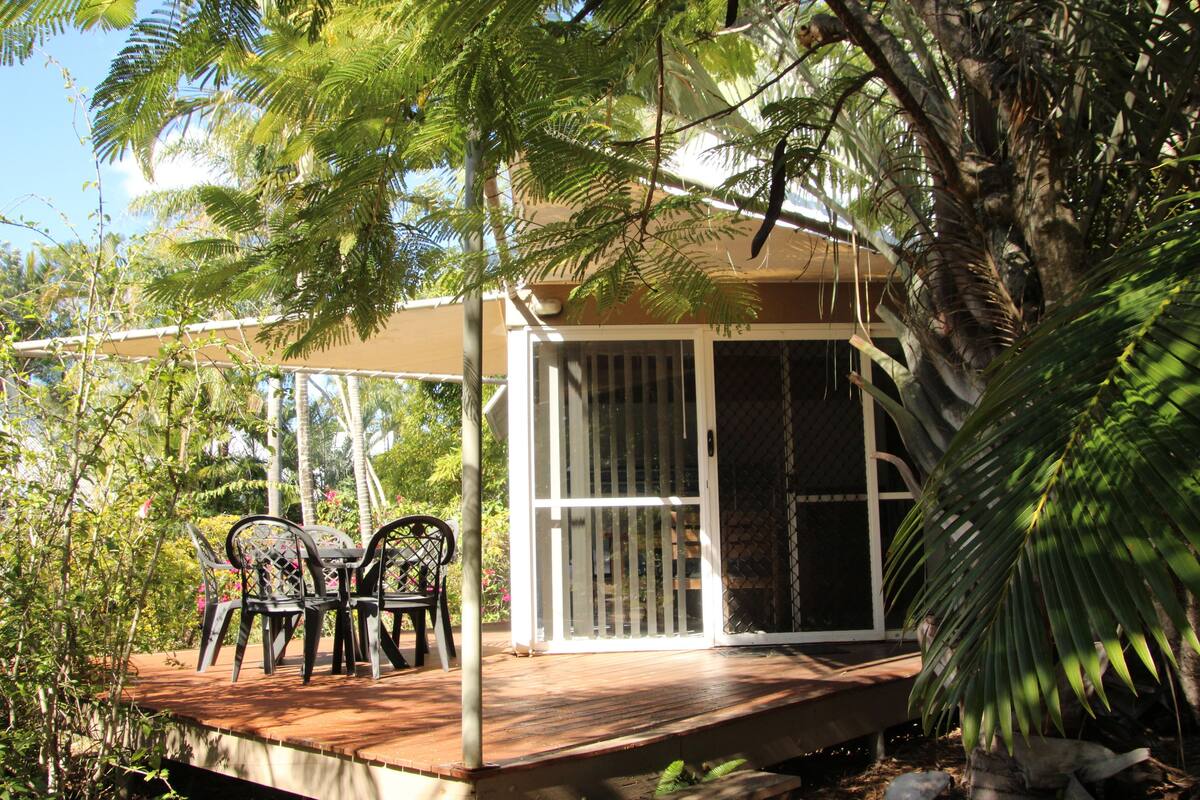 Large Eco Villa | Iron/ironing board, WiFi (free)