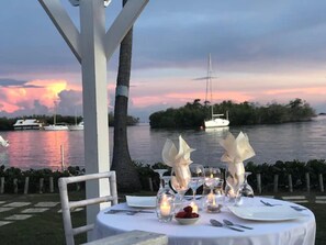 Breakfast, lunch and dinner served - Parador Villa Parguera (Lajas)