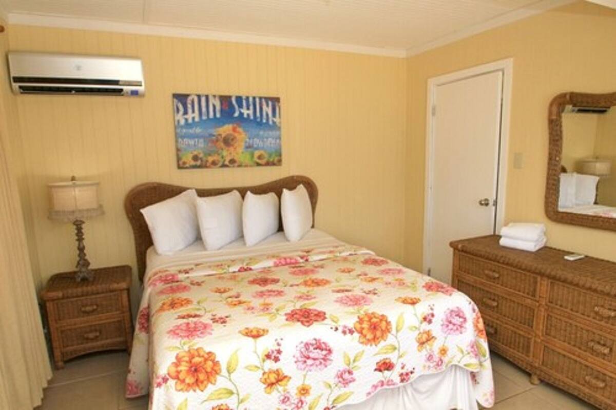 Quarto luxo, 1 quarto, de frente para a praia | Ferros/tábuas de passar roupa, berços (sobretaxa)