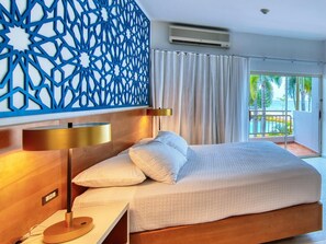 Suite, 1 Bedroom, Kitchenette, Beach View | In-room safe, individually decorated, individually furnished