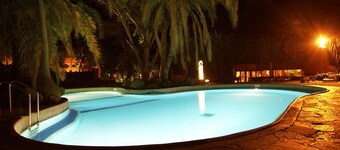 Amboseli Serena Safari Lodge