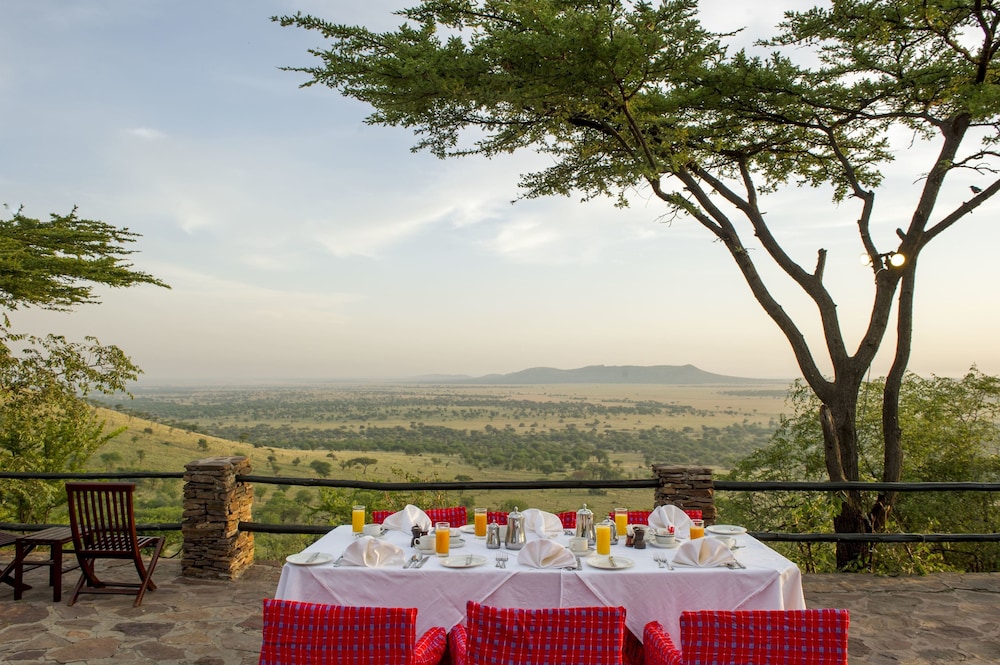 Serengeti Serena Safari Lodge by null