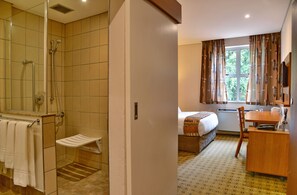 Double Room, Non Smoking | Bathroom | Shower, free toiletries, hair dryer, towels