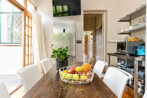 Two Bedroom Cottage - Stone Cottages | Private kitchen