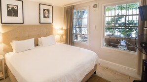 Unclassified image, 2 of 64, button - De Waterkant House (Cape Town)
