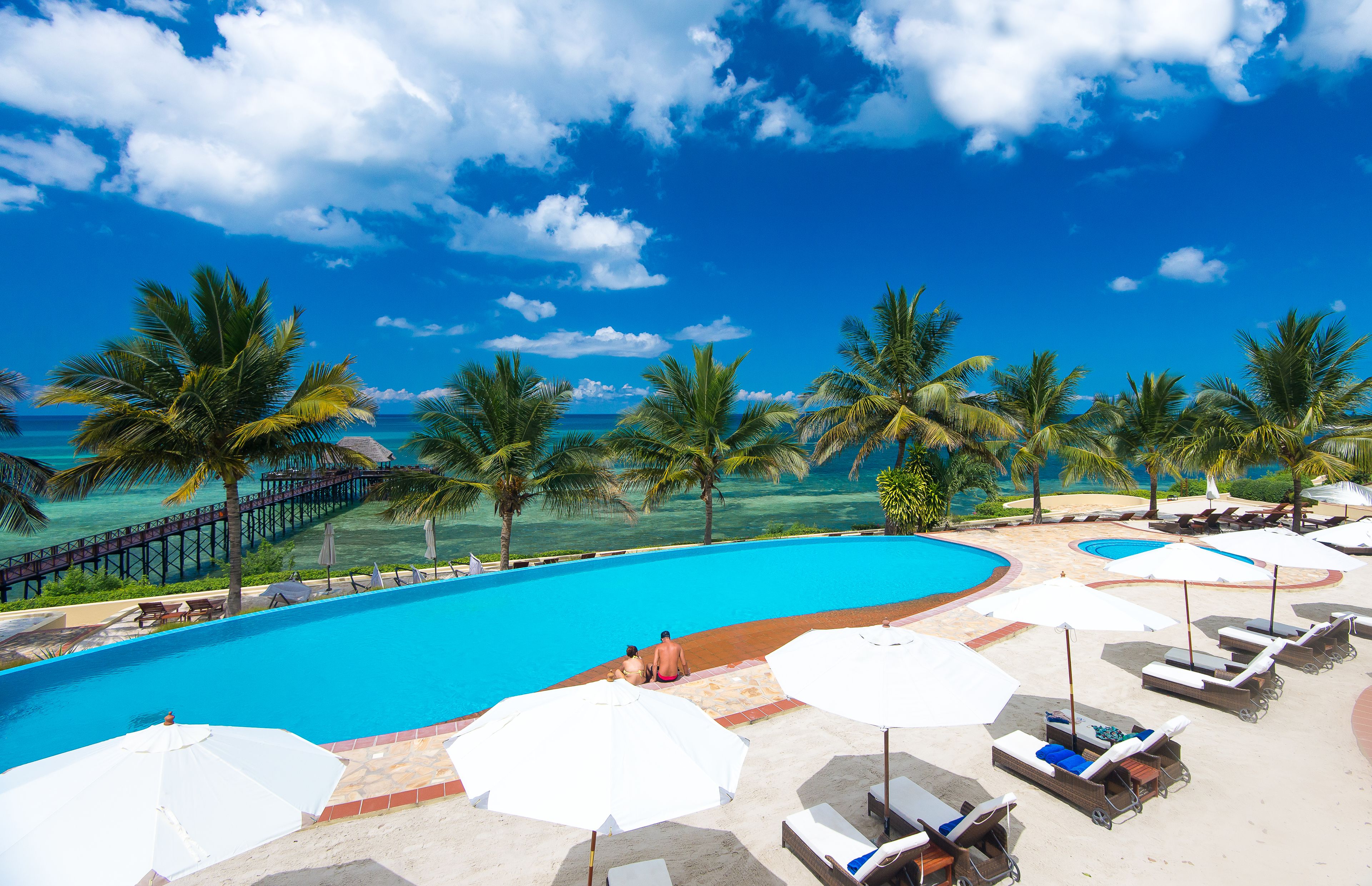 2 outdoor pools, pool umbrellas, sun loungers