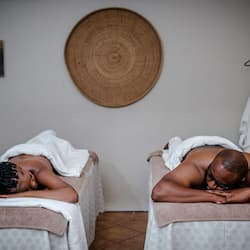Couples treatment room(s), body treatments, aromatherapy