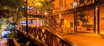 Chobe Marina Lodge