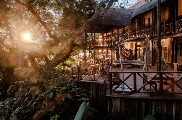 숙박 시설 구내