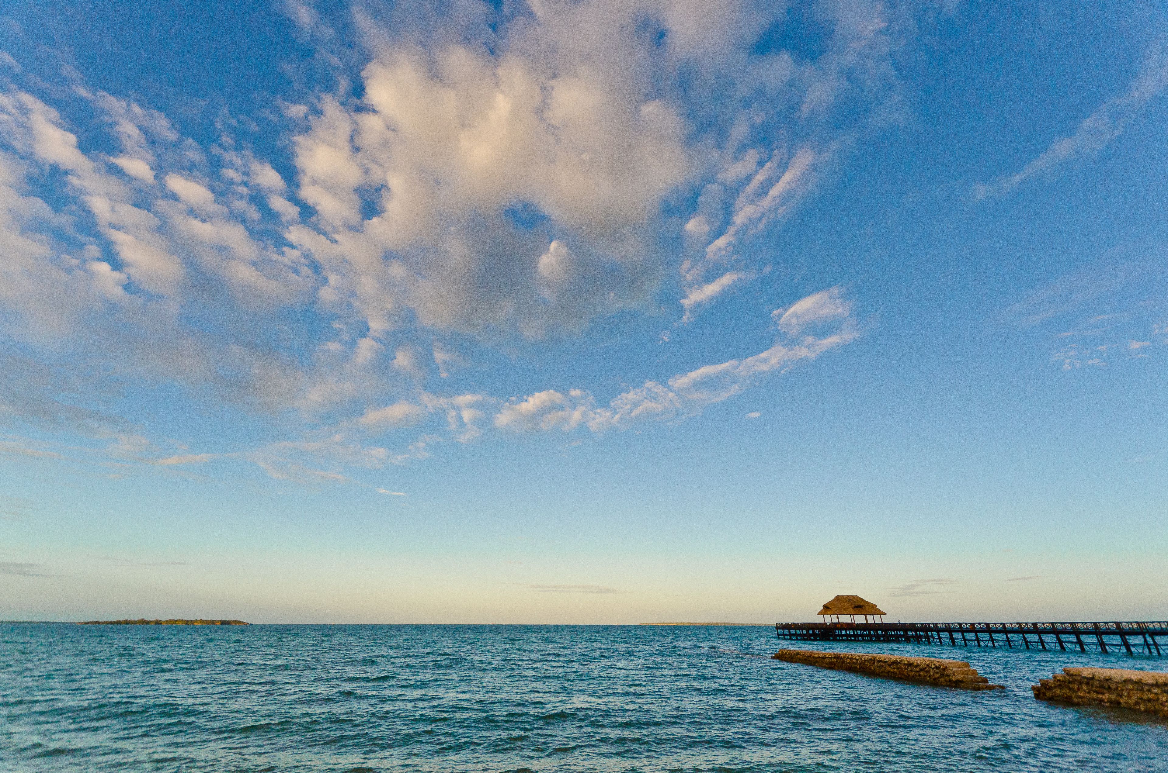 Photo - White Sands Hotel