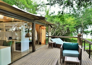 Körperbehandlungen, Warmsteinmassagen, klassische Massagen