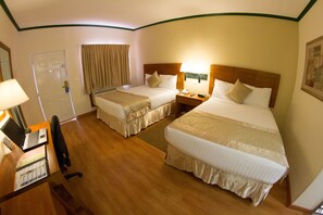 Standard Room, 2 Double Beds, Smoking | Egyptian cotton sheets, premium bedding, down comforters, pillowtop beds - Comfort Inn Monclova (Monclova)