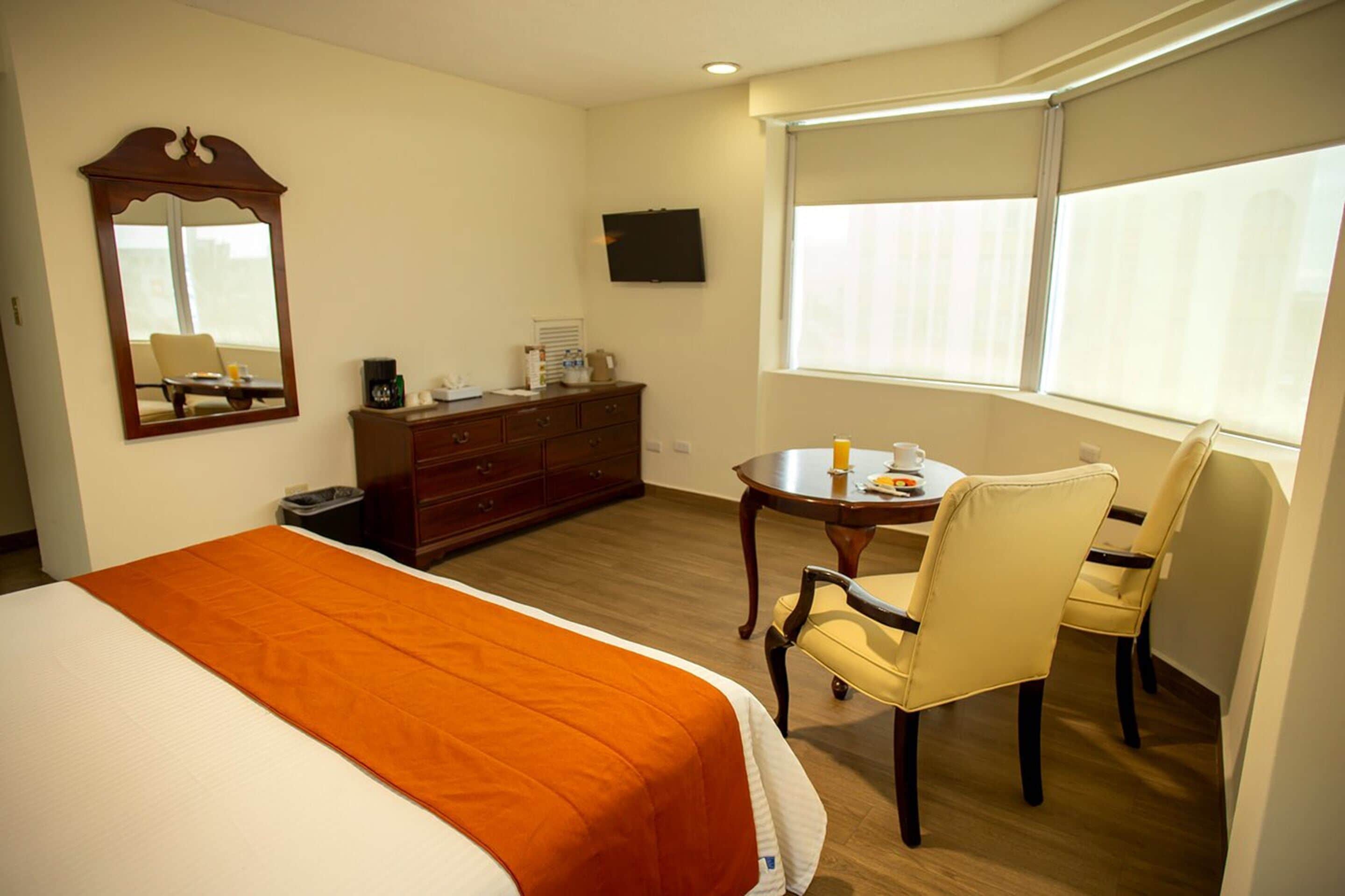 Foto - Hotel Plaza Calzada