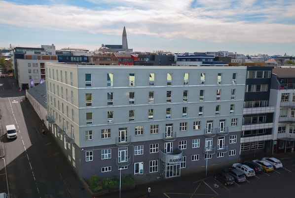 Fachada de la propiedad