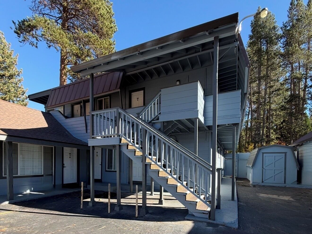 المنشأة من الخارج