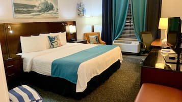 Deluxe Room, 1 King Bed | Soundproofing, iron/ironing board, free rollaway beds, free WiFi