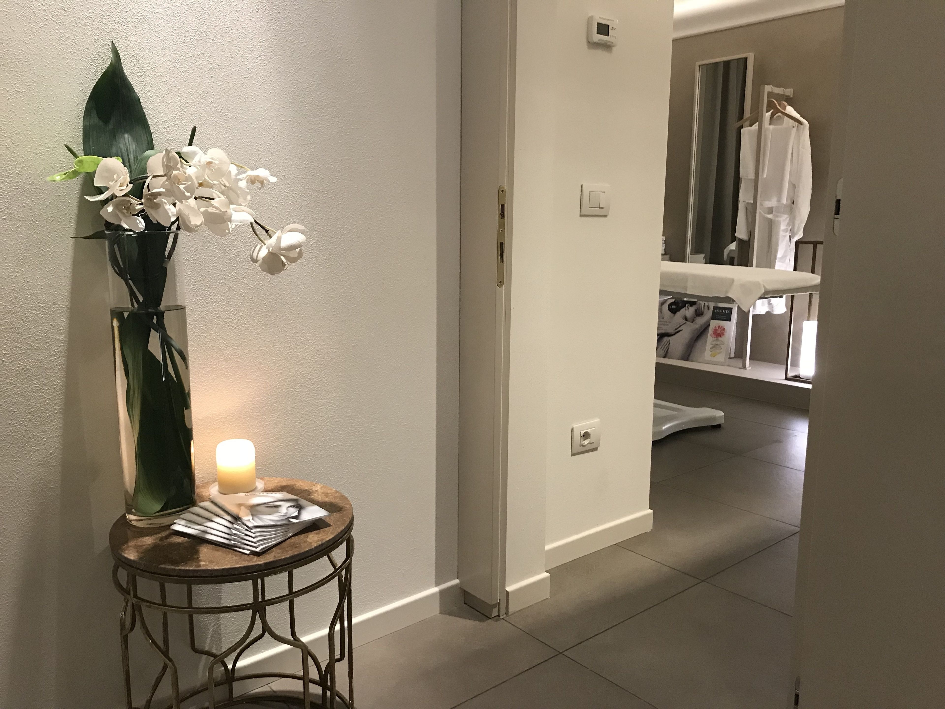 Photo - Hotel De La Ville