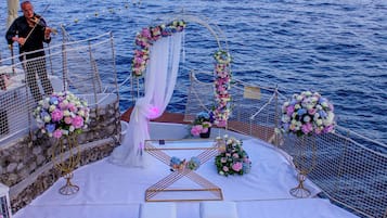 Banquet hall