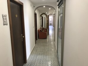 Hallway - Hotel Elite (Palermo)