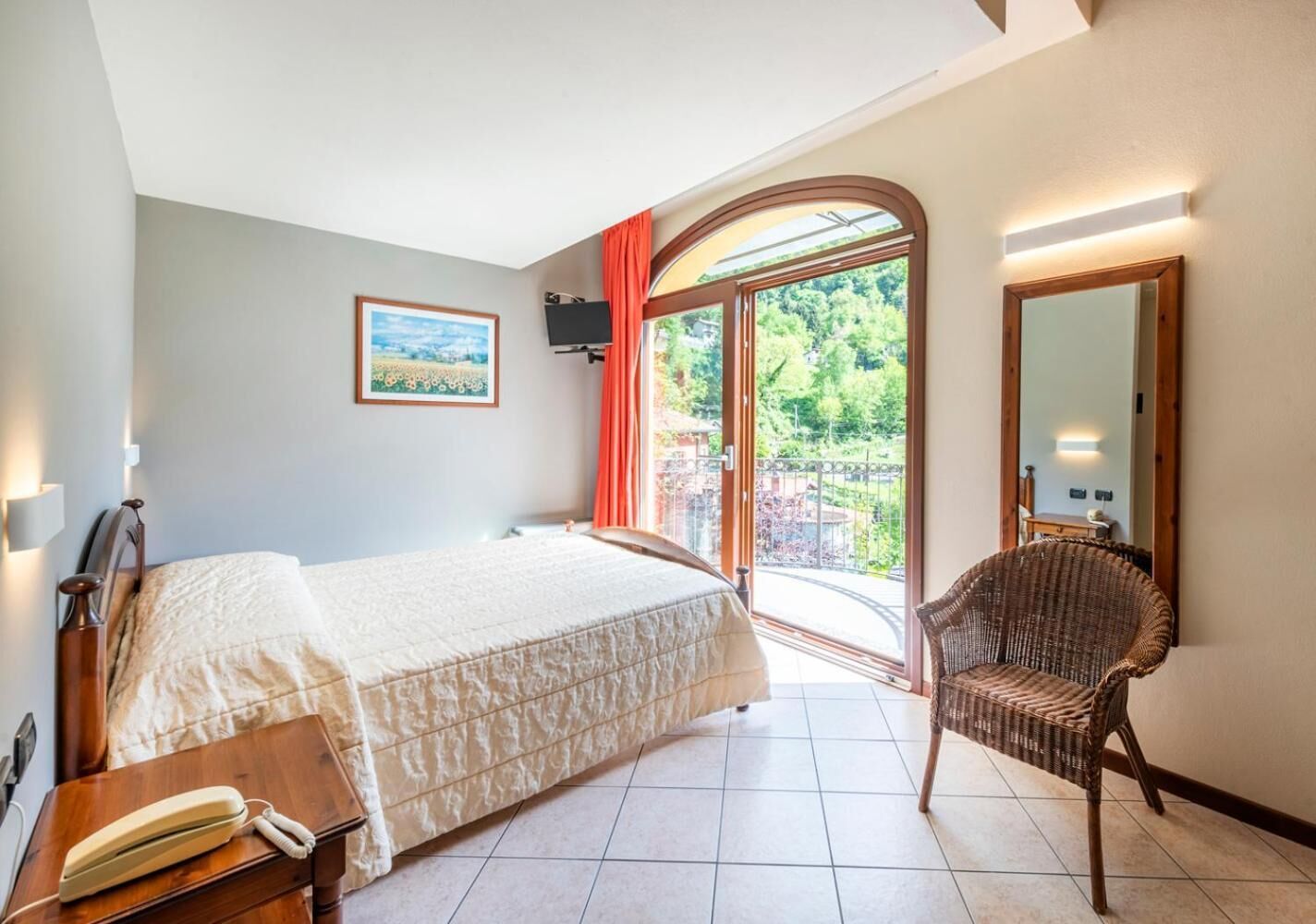 in-room safe, desk, cots/infant beds, free wifi