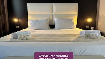Down comforters, minibar, in-room safe, desk