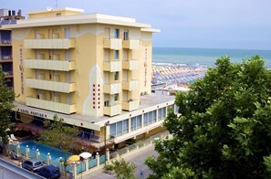 Mặt tiền nơi lưu trú