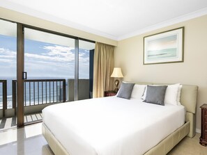 Apartment, 2 Bedrooms | In-room safe, individually decorated, individually furnished - BreakFree Longbeach (Surfers Paradise)