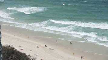 Una playa cerca