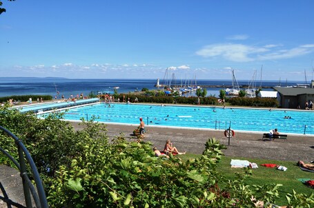 Beach/ocean view