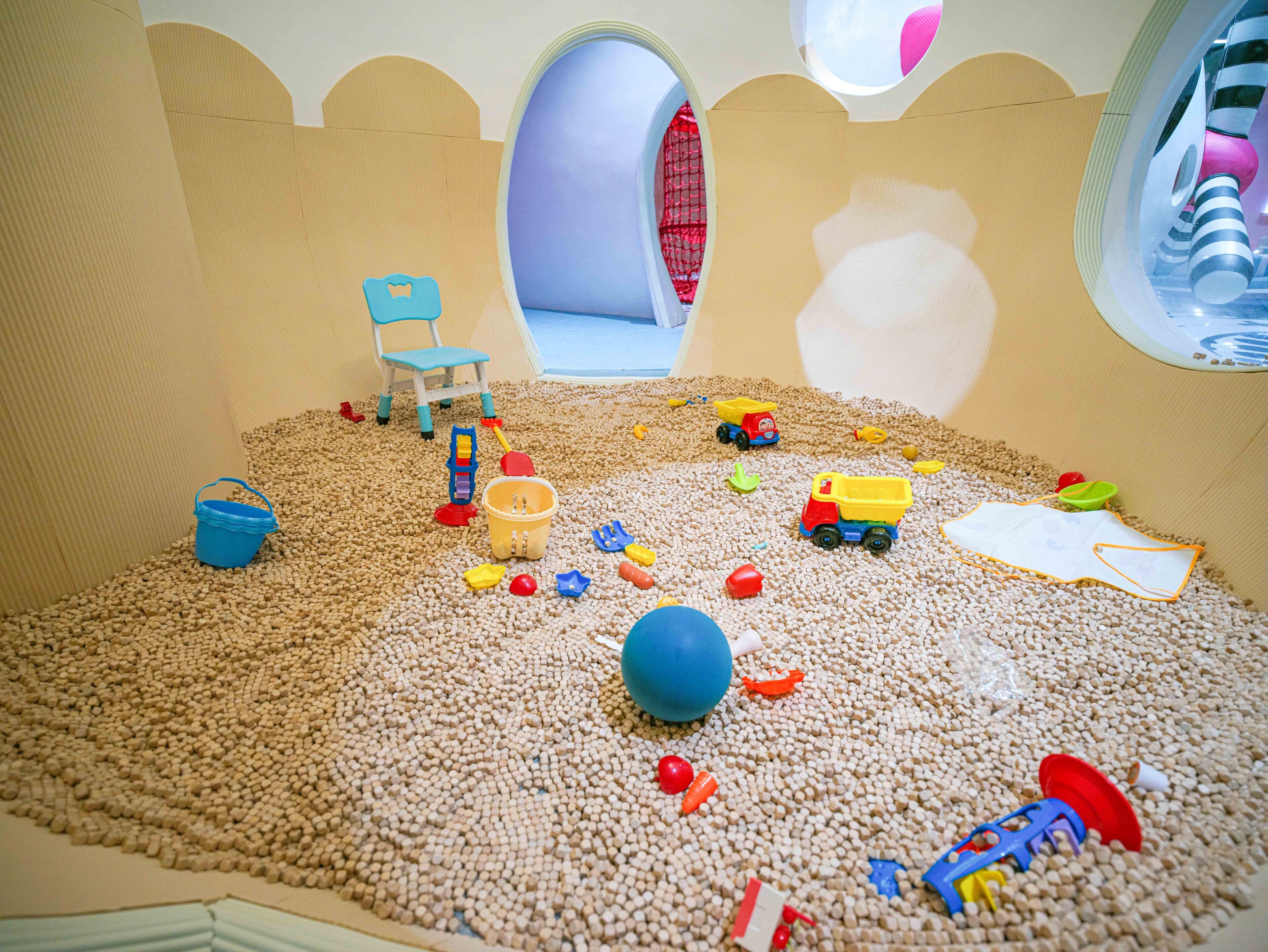 Children's play area - indoor
