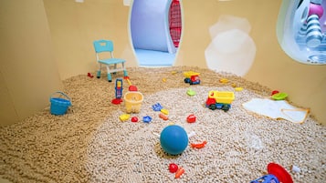 Children's play area - indoor