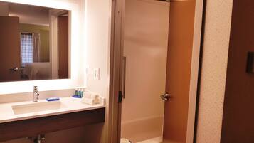 Suite, 1 Bedroom | In-room safe, desk, iron/ironing board, cribs (free)