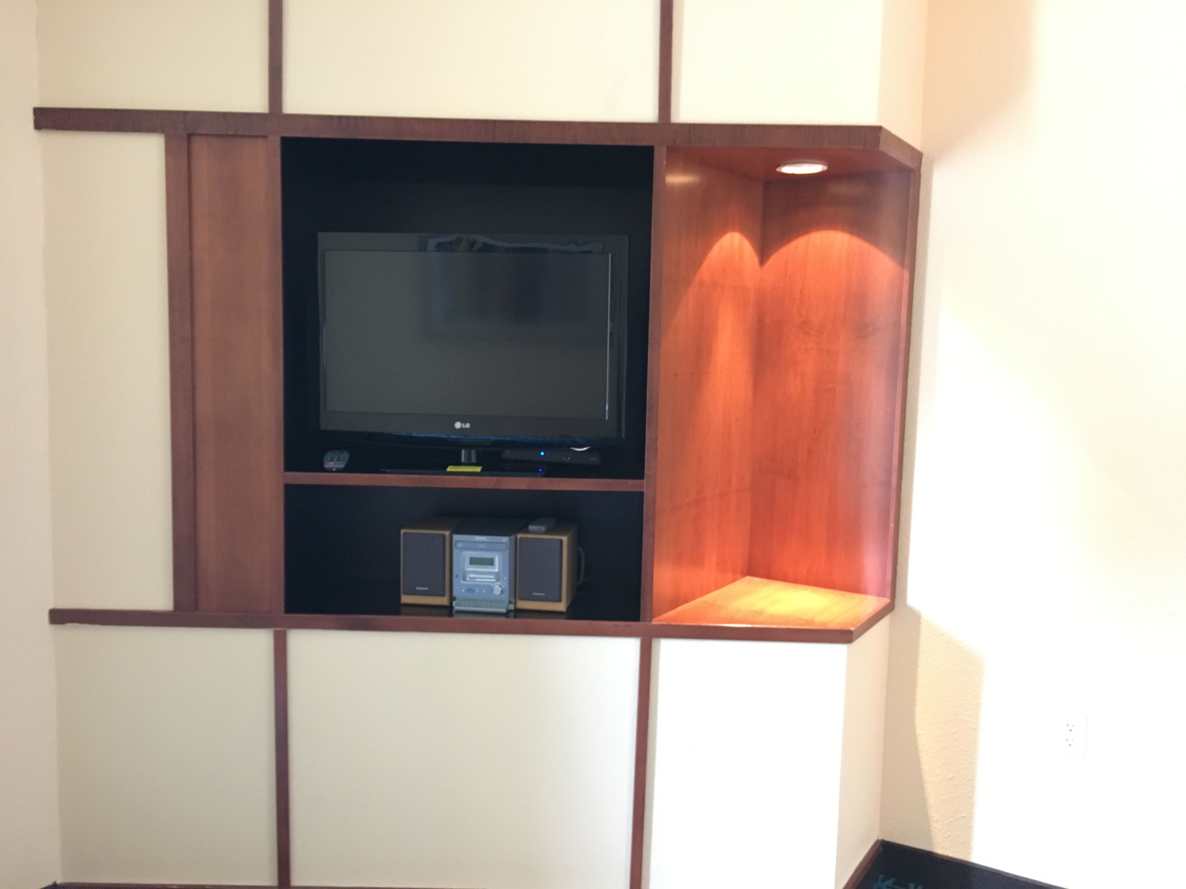 suite, 1 bedroom | desk, laptop workspace, blackout curtains, iron/ironing board