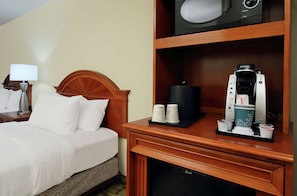 Standard Double Room | Pillowtop beds, in-room safe, individually decorated