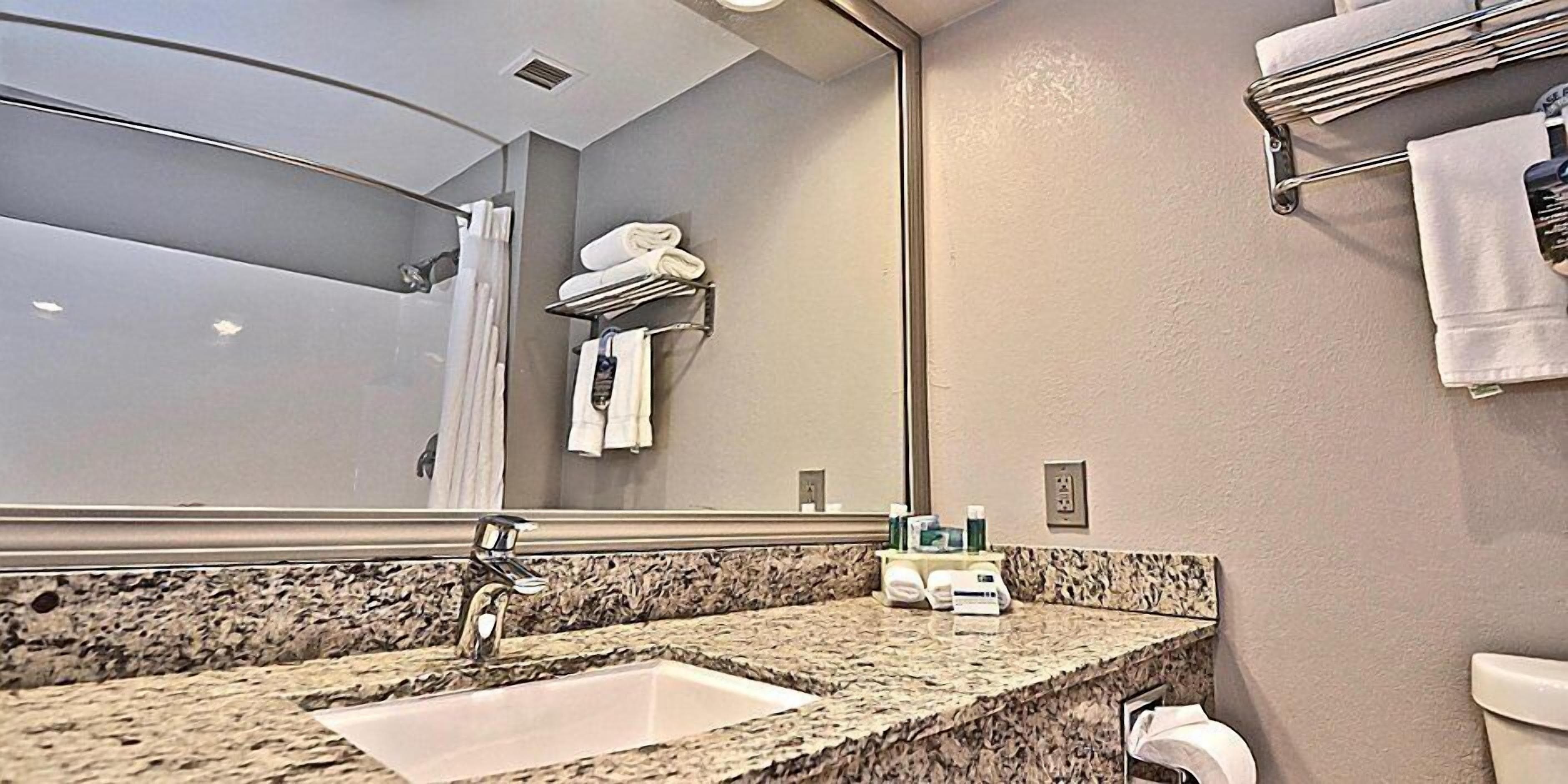 Holiday Inn Express Hotel & Suites Cleveland, an IHG Hotel