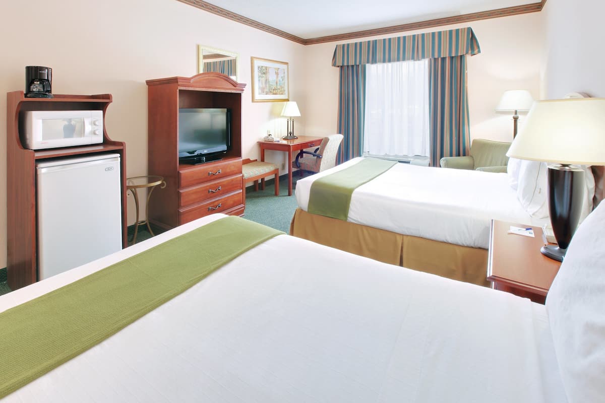 1 bedroom, desk, laptop workspace, iron/ironing board