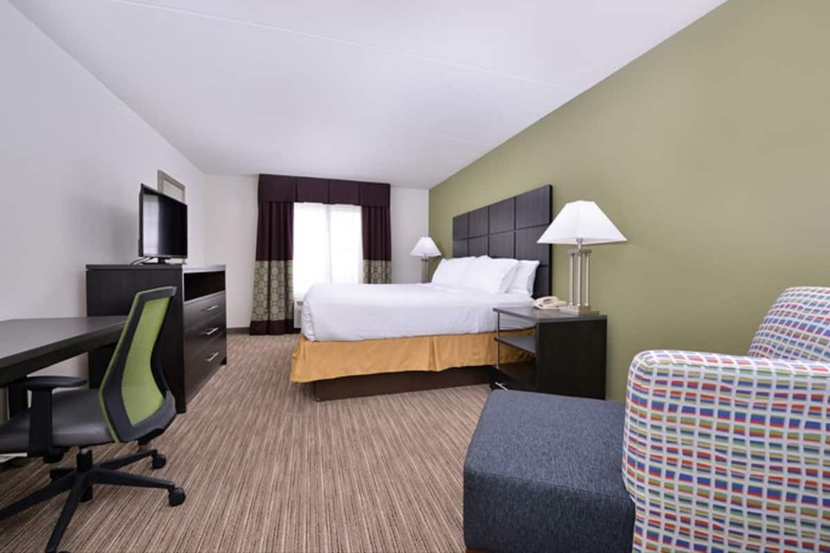 Chambre Standard, 1 trĂšs grand lit