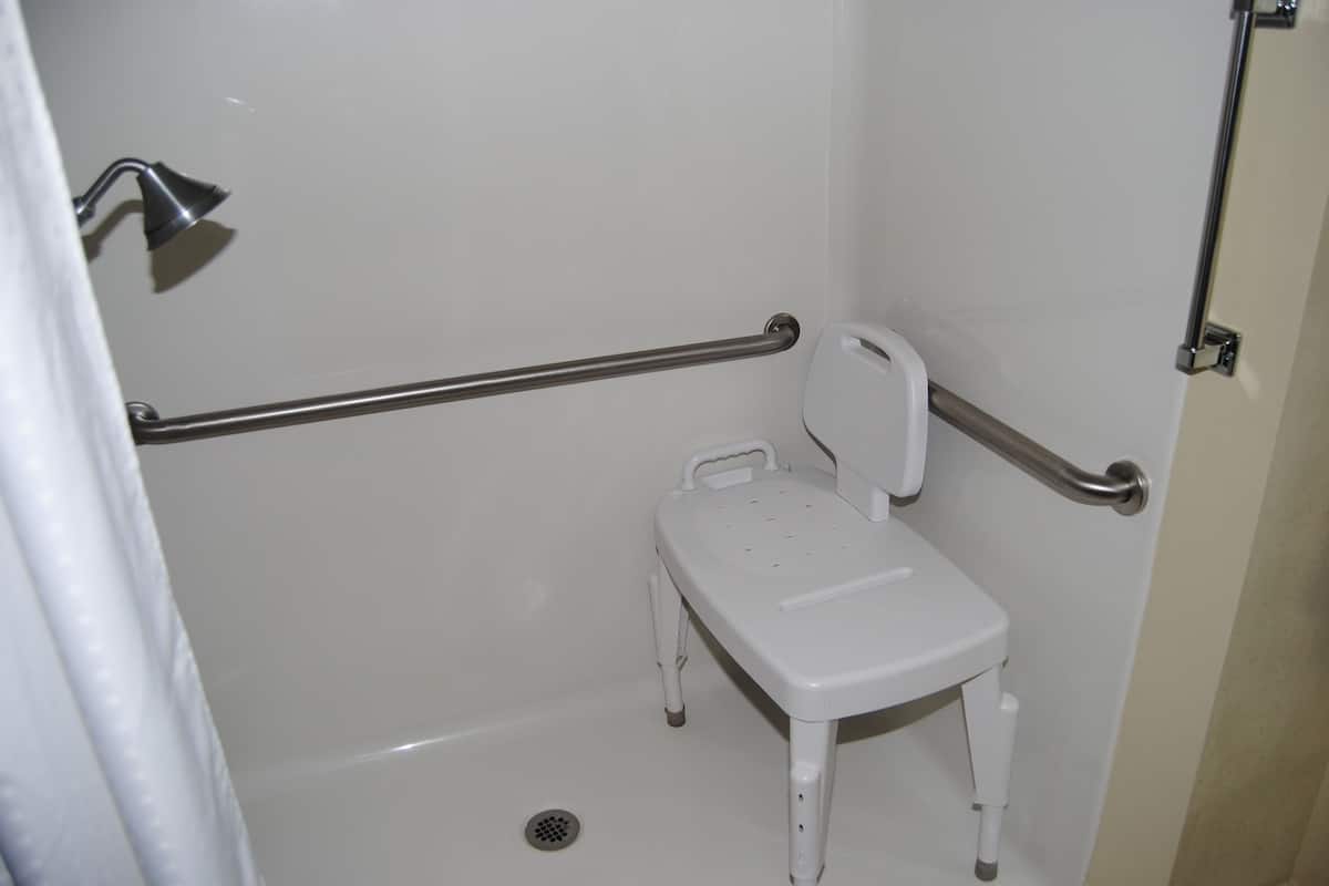 1 chambre, literie de qualité supérieure, bureau