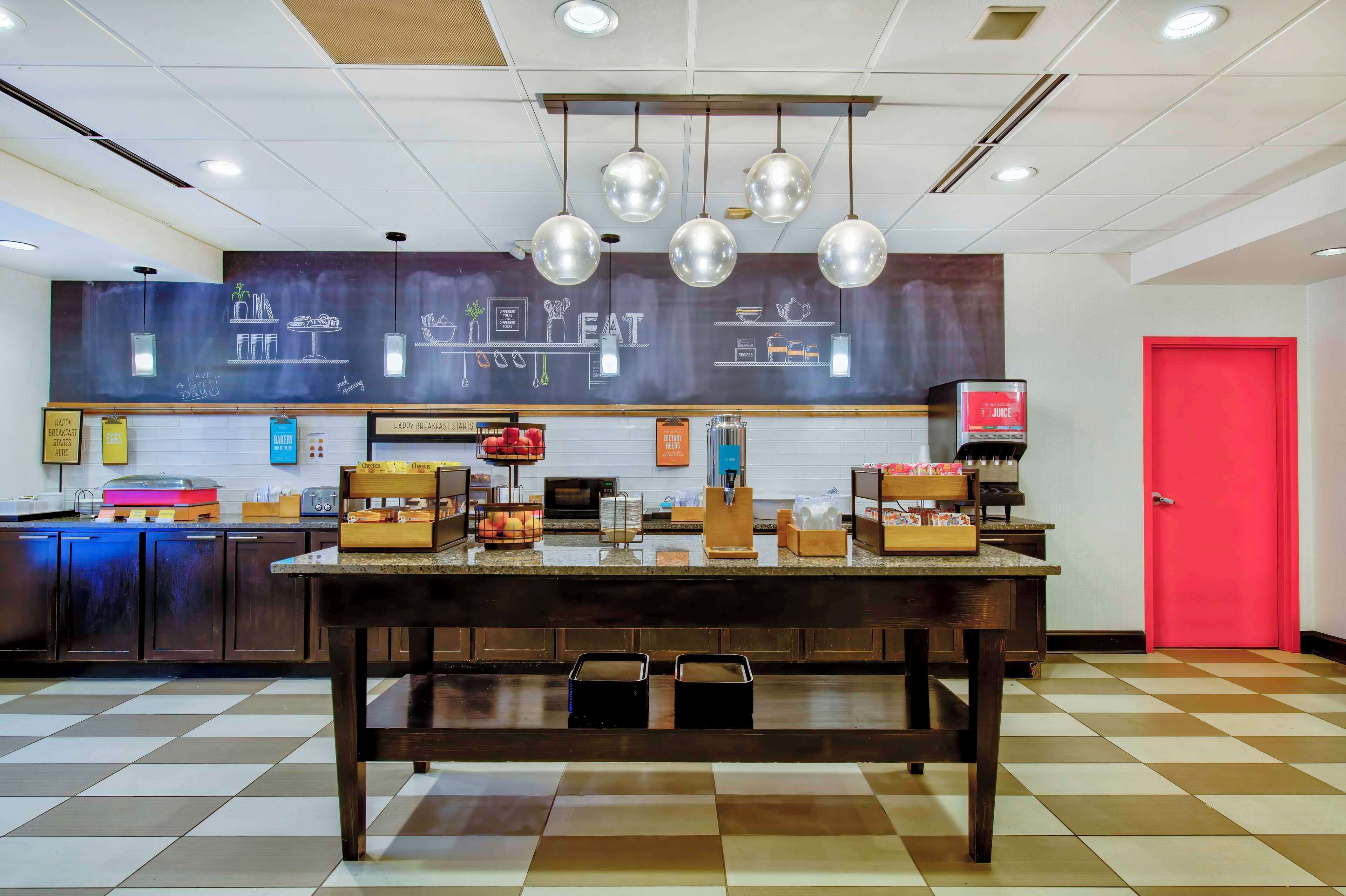 free daily on-the-go breakfast