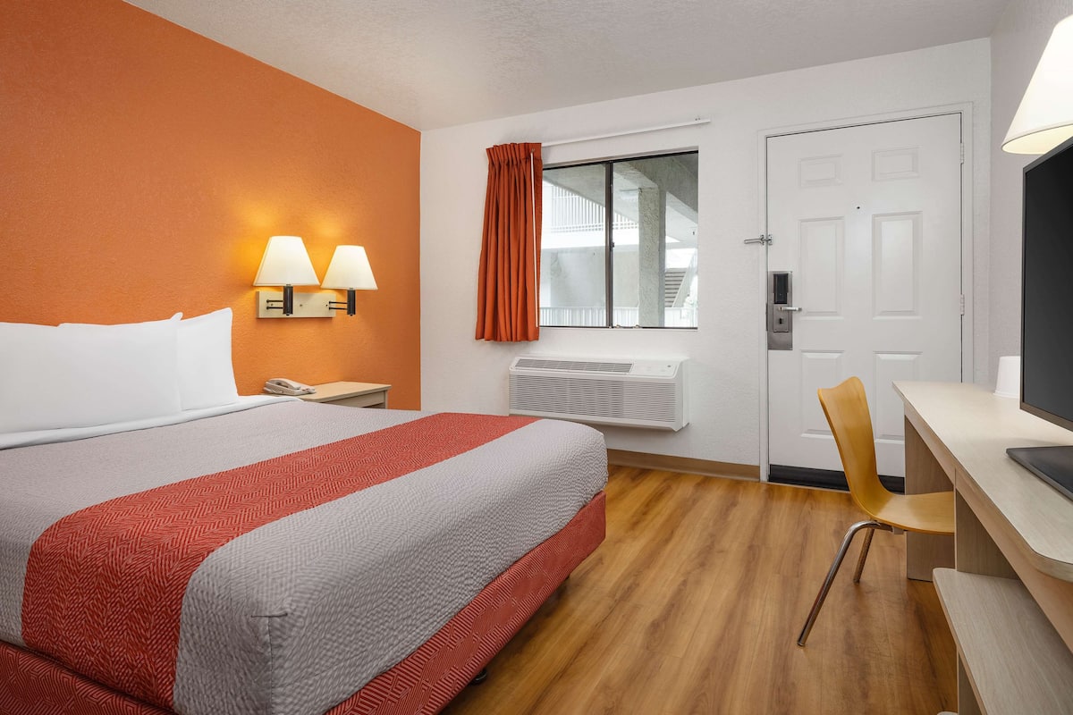 Wi-fi (inkludert) og sengetøy