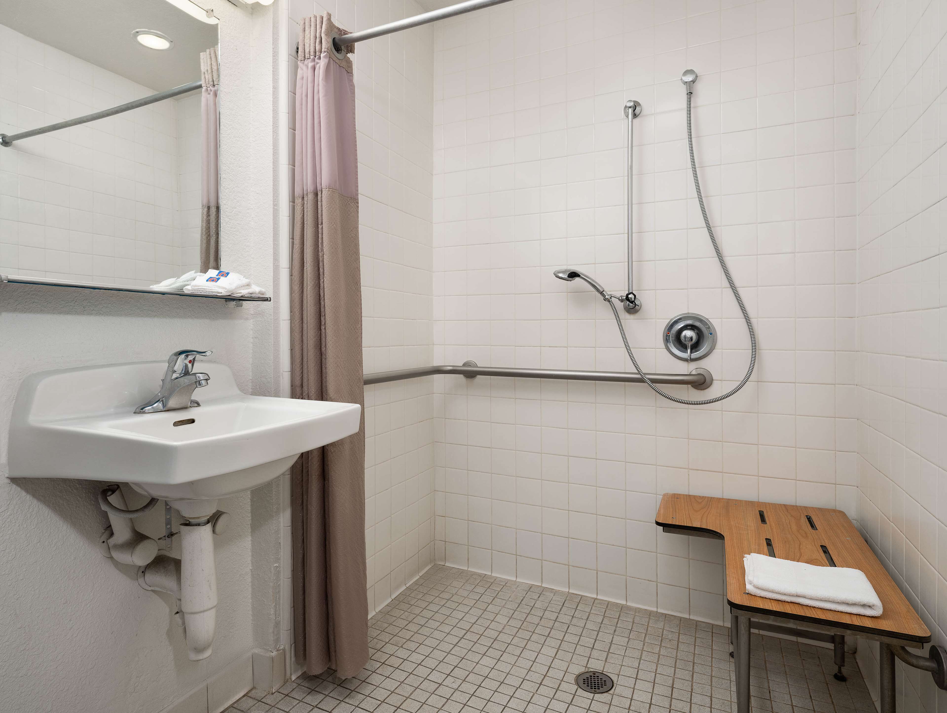 Foto - Motel 6-Buena Park, CA - Knotts Berry Farm - Disneyland