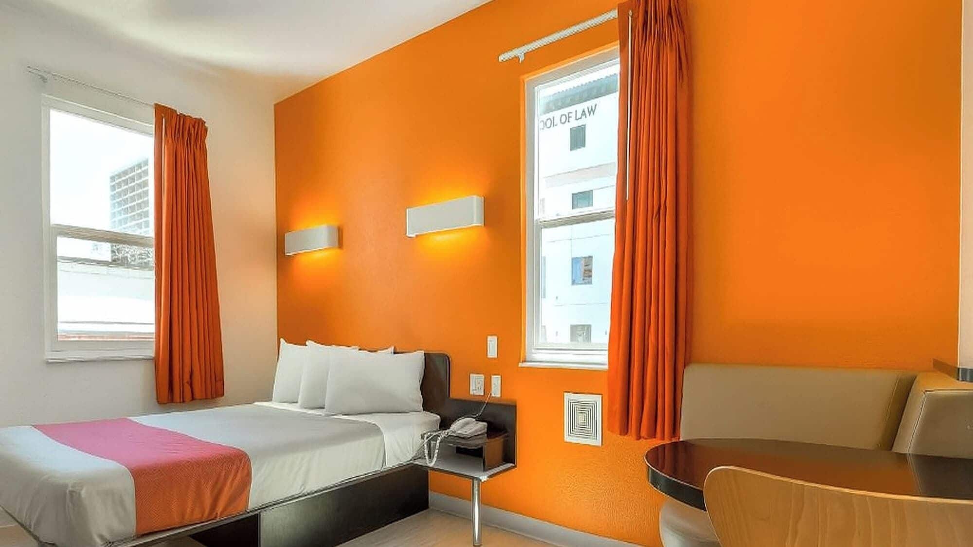 Photo - Motel 6-San Diego, CA - Downtown