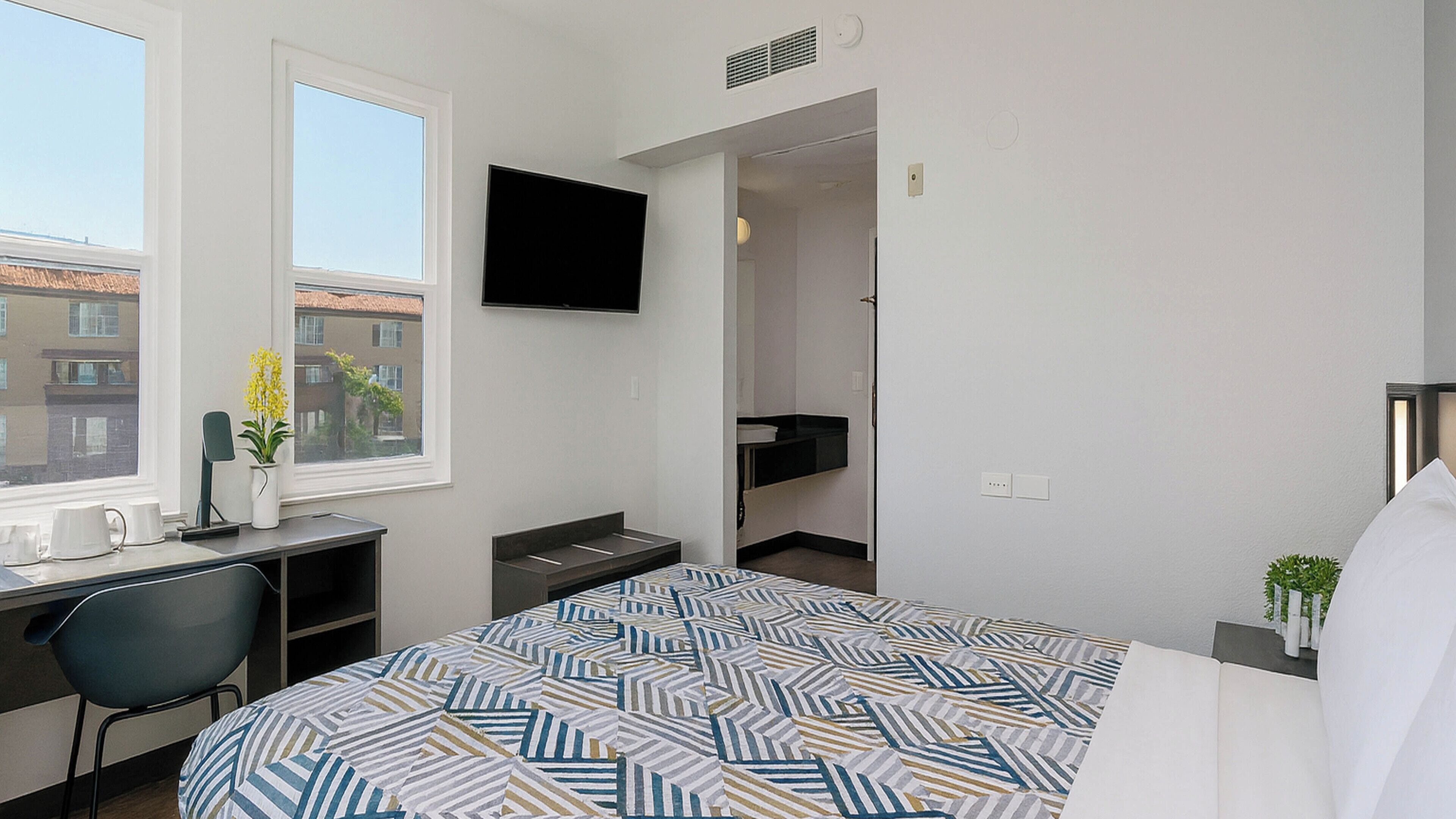 Desk, free WiFi, bed sheets