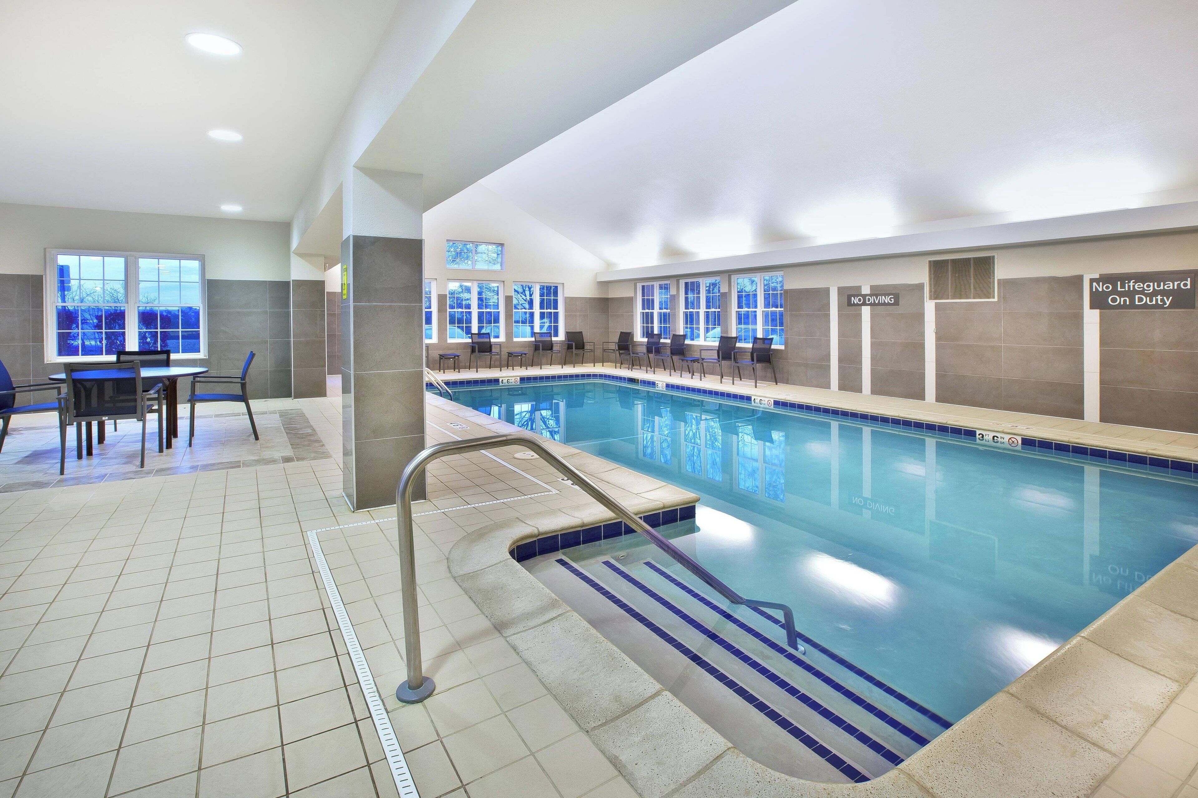 indoor pool, pool loungers