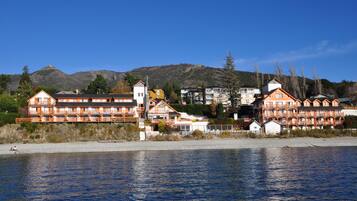 Fachada da propriedade